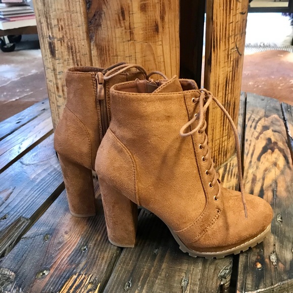 Tan Platform Combat Bootie - Picture 7 of 8